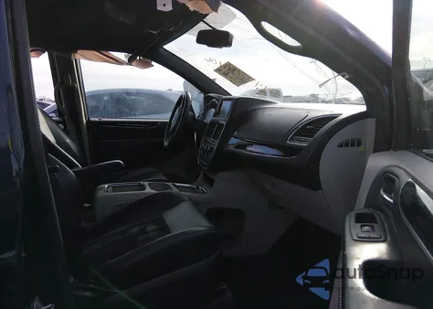 2017 Dodge Grand Caravan Sxt from USA, damaged, VIN 2C4RDGCG7HR749540